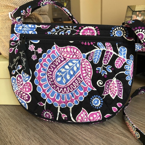 Vera Bradley Tote - Picture 3 of 4